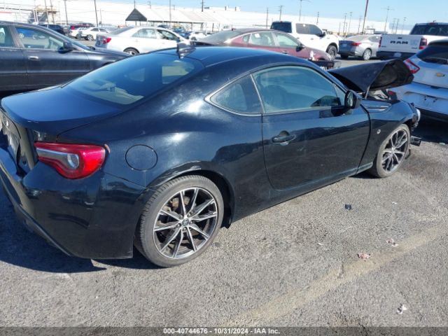 JF1ZNAA16L9751227 Toyota 86