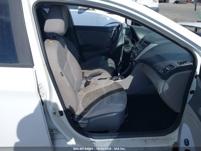 Hyundai ACCENT SE 2017 KMHCT4AE8HU173268 Image 5