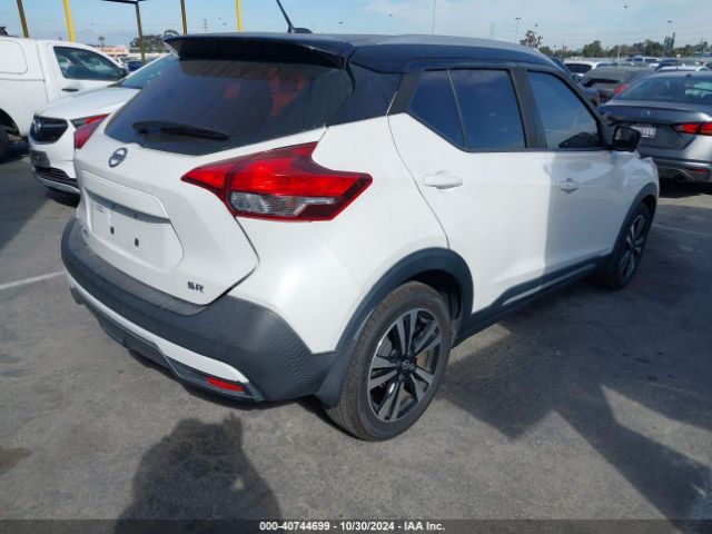 3N1CP5CUXKL552666 Nissan KICKS SR