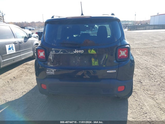 ZACCJBBT6FPC39939 Jeep Renegade Latitude