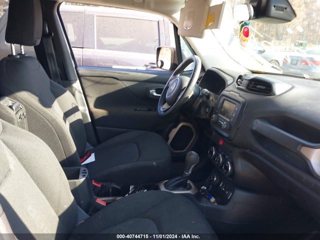 ZACCJBBT6FPC39939 Jeep Renegade Latitude