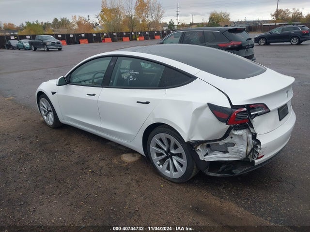 2023 TESLA MODEL 3 5YJ3E1EB3PF390084 Photo 2