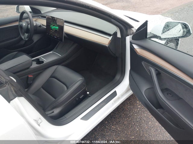 2023 TESLA MODEL 3 5YJ3E1EB3PF390084 Photo 4