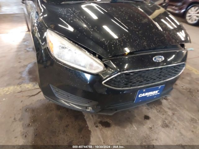 1FADP3F24HL220006 Ford FOCUS SE