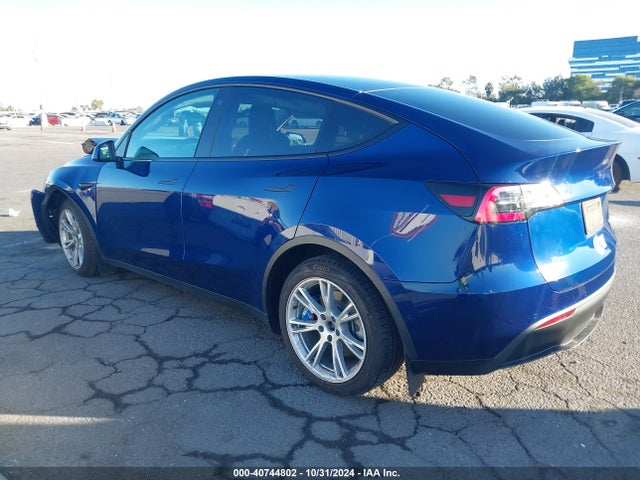 5YJYGDEE2MF090995 Tesla Model Y