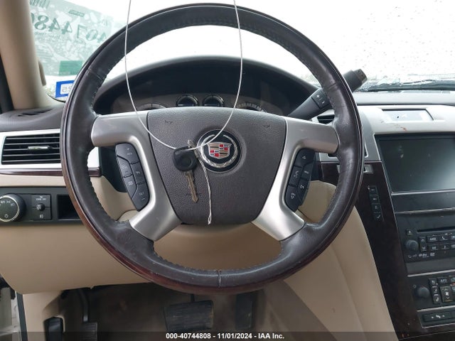 2011 CADILLAC ESCALADE 1GYS3CEF3BR187161 Photo 10
