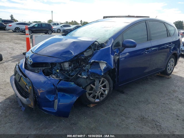Toyota Prius V Four 2017 JTDZN3EU5HJ070816 Image 2