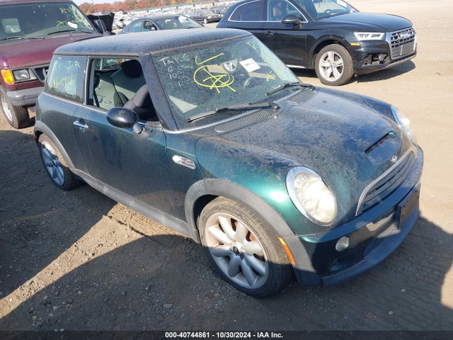 2005 MINI COOPER S WMWRE33585TL12362 Photo 0