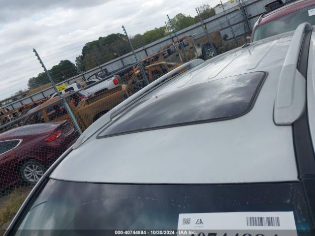 5XYKT3A66EG471897 KIA SORENTO LX