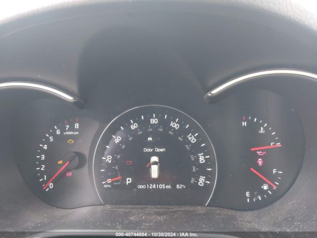 5XYKT3A66EG471897 KIA SORENTO LX