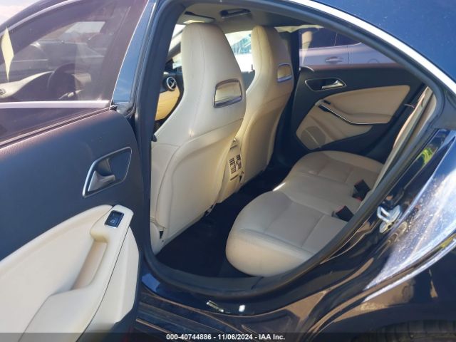 WDDSJ4EB7JN505972 Mercedes-Benz CLA 250