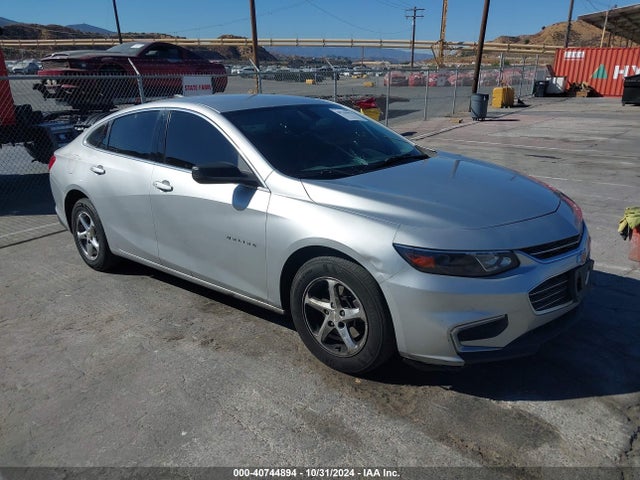 2018 1G1ZB5ST5JF240464 main image
