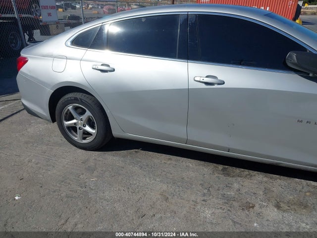 Chevrolet Malibu 1ls 2018 1G1ZB5ST5JF240464 Image 19