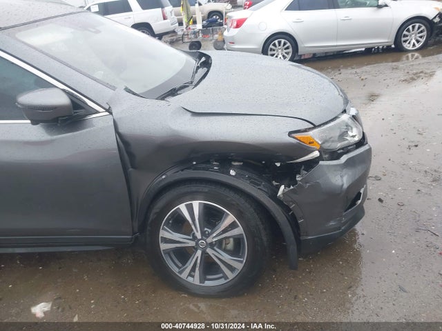 Nissan ROGUE SV 2019 5N1AT2MT9KC734810 Image 17