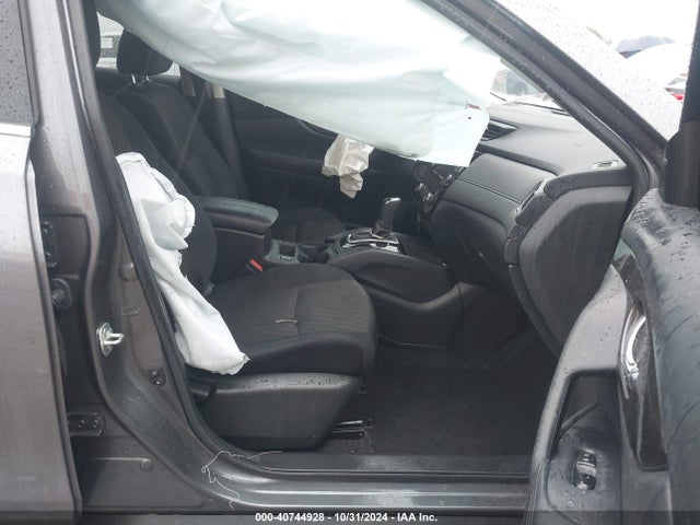 Nissan ROGUE SV 2019 5N1AT2MT9KC734810 Image 5