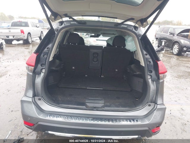 Nissan ROGUE SV 2019 5N1AT2MT9KC734810 Image 8