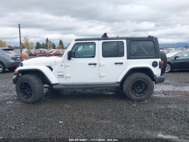 1C4HJXEG3JW212162 Jeep Wrangler Unlimited Sahara 4x4