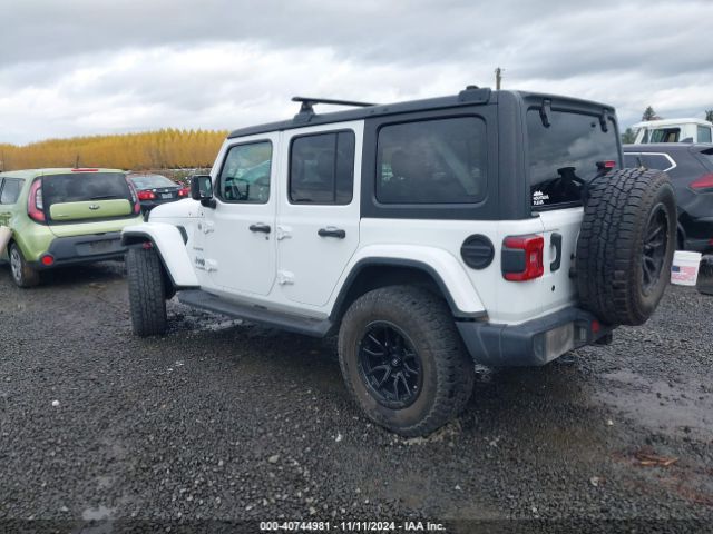 1C4HJXEG3JW212162 Jeep Wrangler Unlimited Sahara 4x4