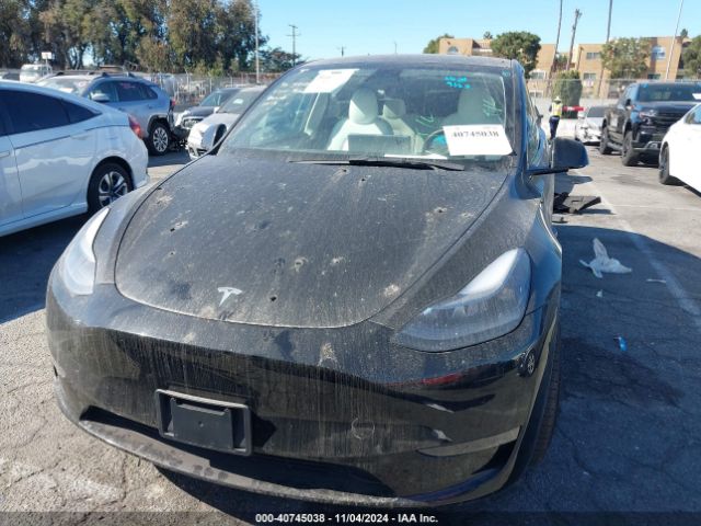 7SAYGDEF5PF663940 Tesla Model Y Performance Dual Motor All-wheel Drive