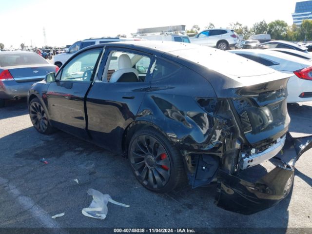 7SAYGDEF5PF663940 Tesla Model Y Performance Dual Motor All-wheel Drive