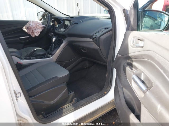 Ford ESCAPE SE 2016 1FMCU9G93GUB39127 Image 5