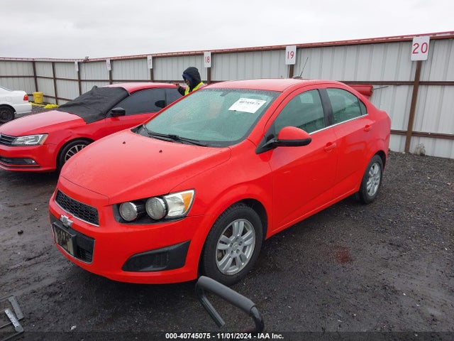 Chevrolet Sonic Lt Auto 2016 1G1JC5SGXG4146968 Image 2