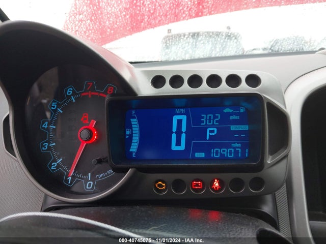 Chevrolet Sonic Lt Auto 2016 1G1JC5SGXG4146968 Image 7