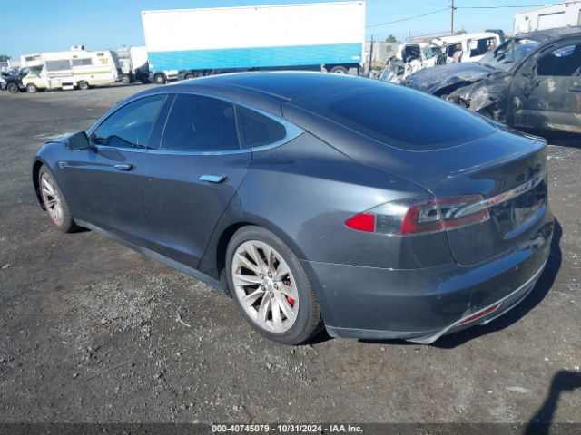 5YJSA1H22EFP62935 Tesla Model S P85d
