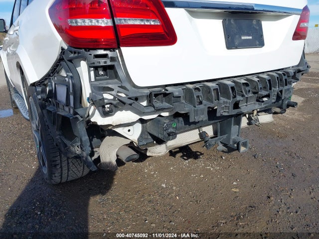 4JGDF7DE3KB240662 Mercedes-Benz Gls 550 4matic