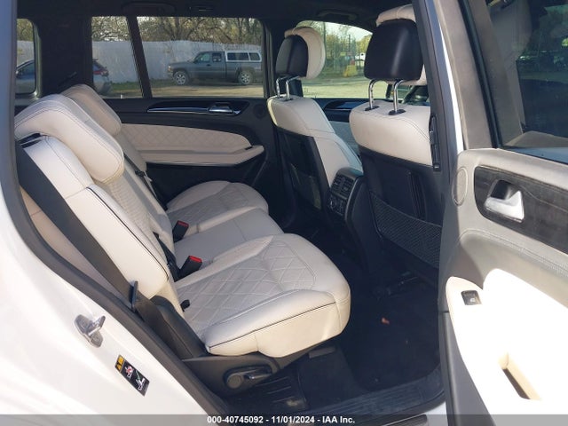 4JGDF7DE3KB240662 Mercedes-Benz Gls 550 4matic