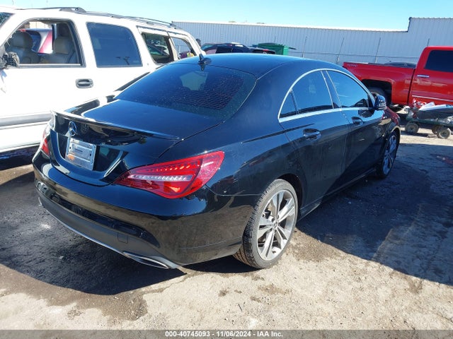 Mercedes-Benz CLA 250 2019 WDDSJ4EB1KN754477 Image 4