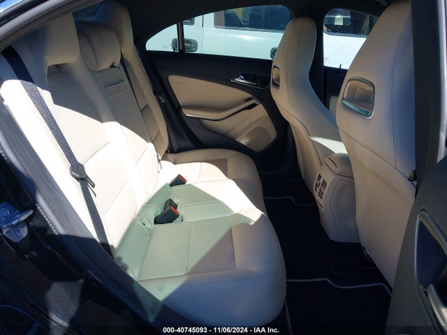 Mercedes-Benz CLA 250 2019 WDDSJ4EB1KN754477 Image 8