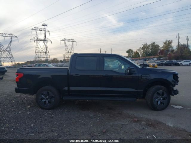 1FTVW1EV1PWG42586 Ford F-150 Lightning Lariat