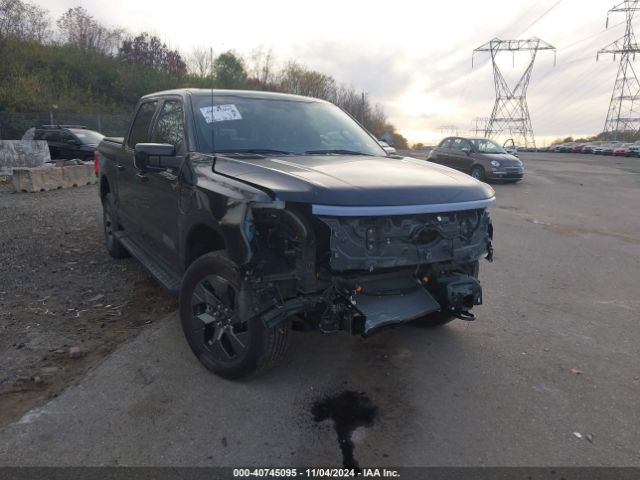 1FTVW1EV1PWG42586 Ford F-150 Lightning Lariat
