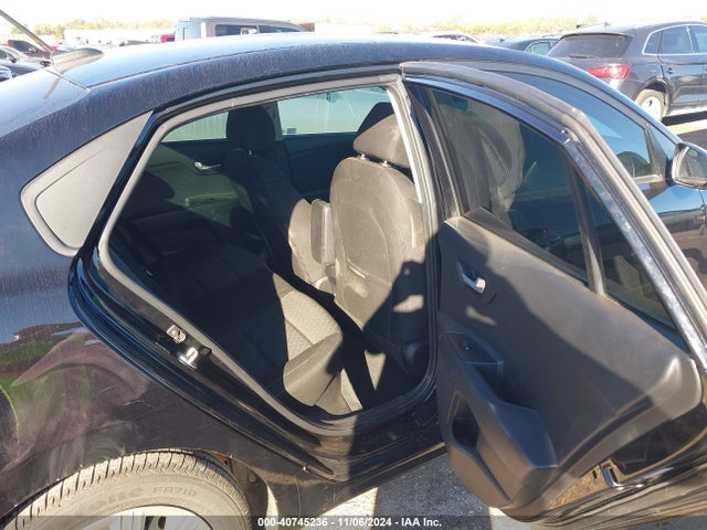 KIA RIO S 2022 3KPA24AD7NE437385 Image 8