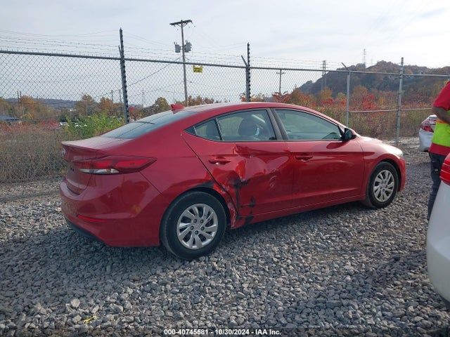 Hyundai ELANTRA SE 2017 5NPD74LFXHH167341 Image 12