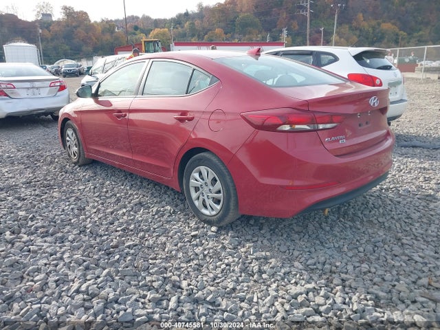 Hyundai ELANTRA SE 2017 5NPD74LFXHH167341 Image 3