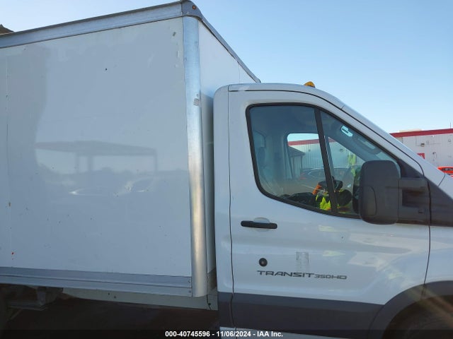 Ford Transit-350 Cab 2018 1FDBF8ZM5JKA65908 Image 13