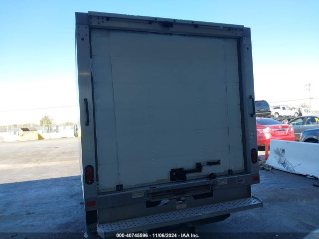 Ford Transit-350 Cab 2018 1FDBF8ZM5JKA65908 Image 16