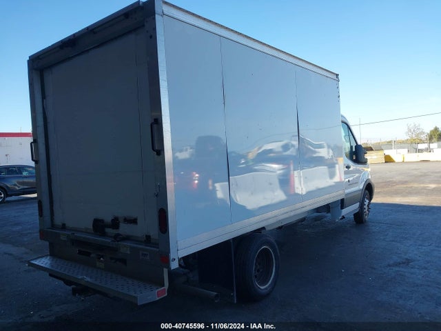 Ford Transit-350 Cab 2018 1FDBF8ZM5JKA65908 Image 4
