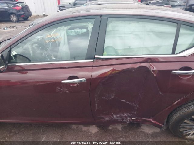 1N4BL4DW9RN412087 Nissan Altima Sv Intelligent Awd