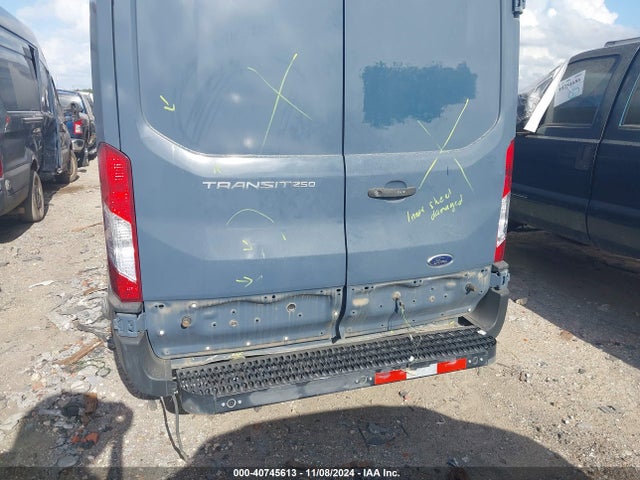 Ford Transit-250 2019 1FTYR3XM7KKB29086 Image 6