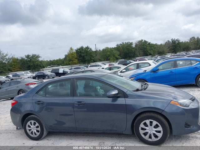 Toyota COROLLA L 2017 5YFBURHE0HP666164 Image 13