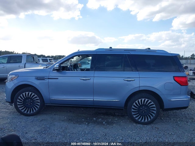 5LMJJ2TT4KEL23842 Lincoln Navigator Black Label