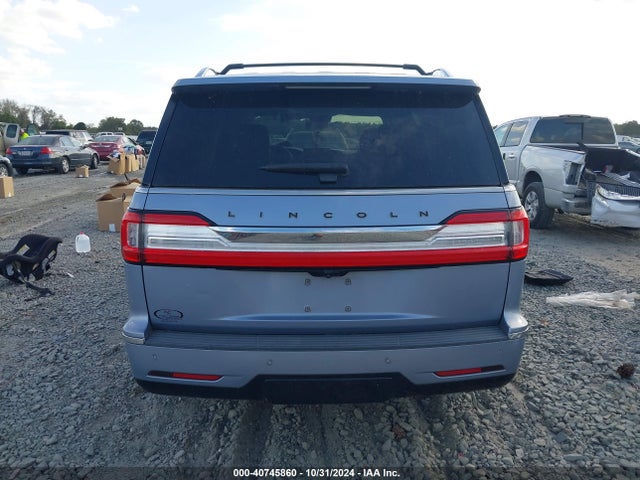 5LMJJ2TT4KEL23842 Lincoln Navigator Black Label