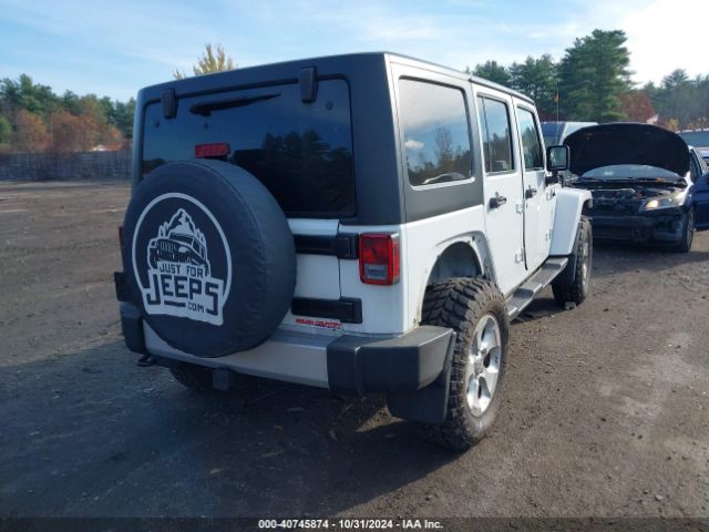1C4BJWEG5FL704104 Jeep Wrangler Unlimited Sahara