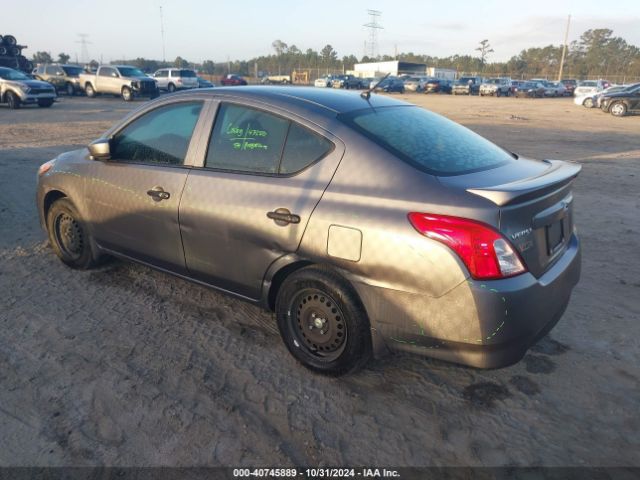 3N1CN7AP6JL813059 Nissan Versa 1.6 S+