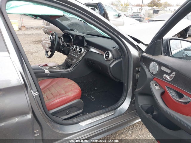 W1KWF8EB0MR630092 Mercedes-Benz C 300 4matic
