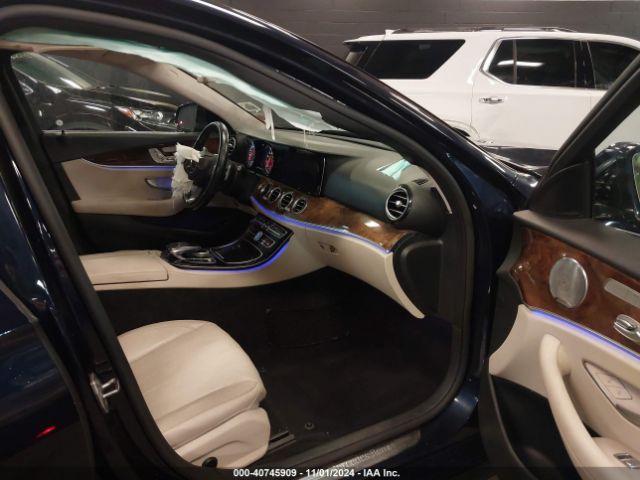 WDDZF4KB0HA086952 Mercedes-Benz E 300 4matic