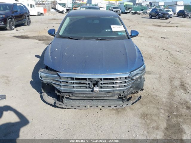 3VWCB7BU3KM167854 Volkswagen Jetta
